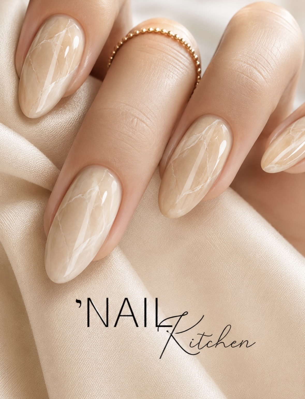 Marble nail art